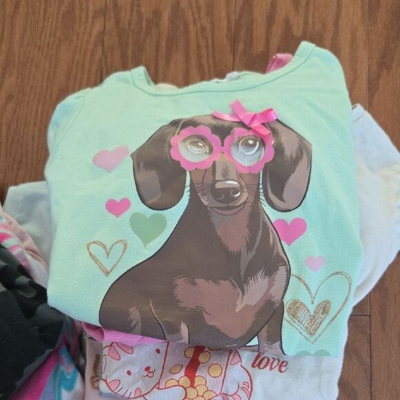 Assorted Kids Graphic T-Shirts - Picture 17 of 17